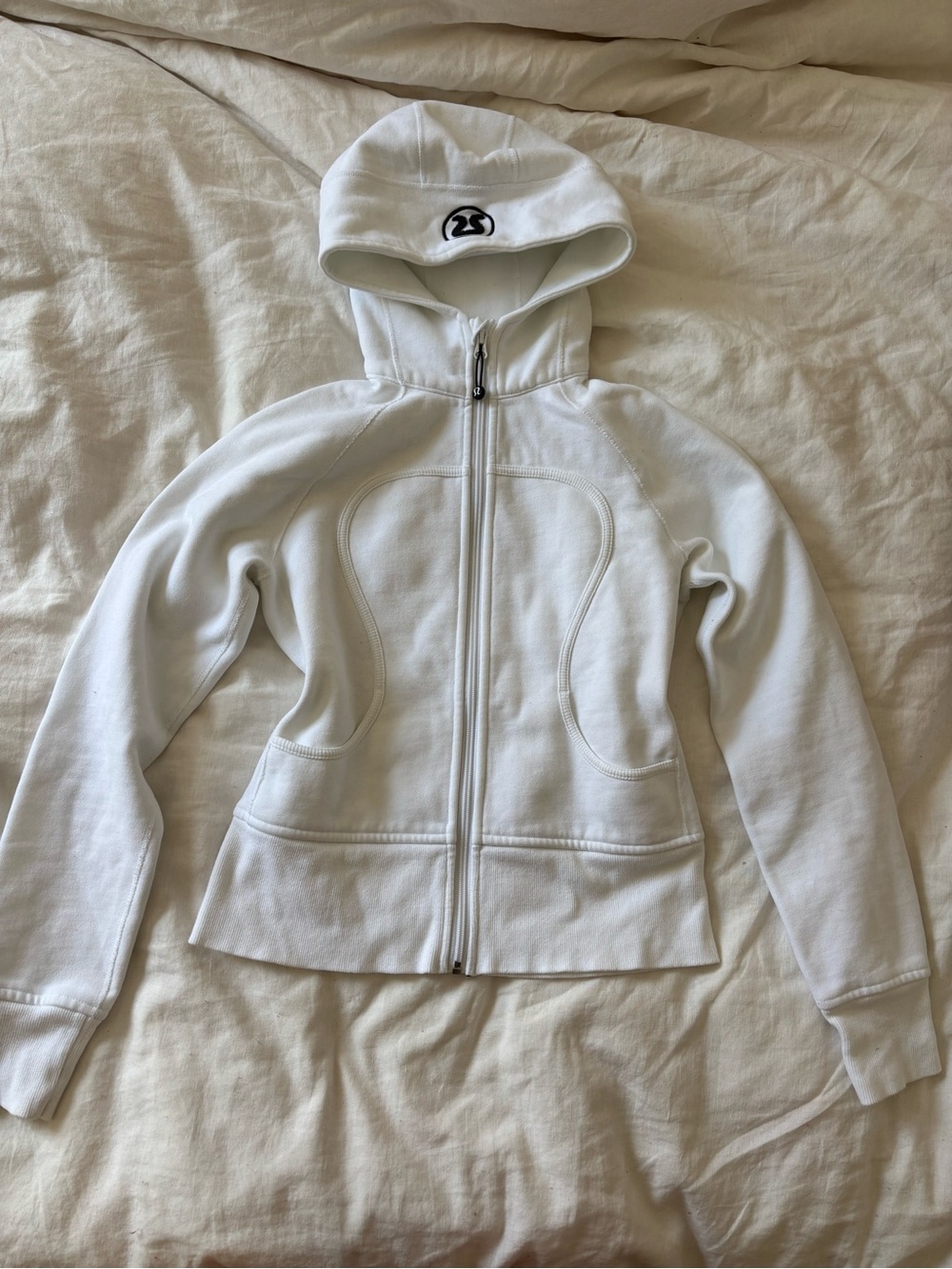 White Women’s Full-Zip scuba Hooded Jacket - lululemon athletica Style